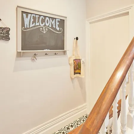 Host & - Kulla Loft Apartman Harrogate